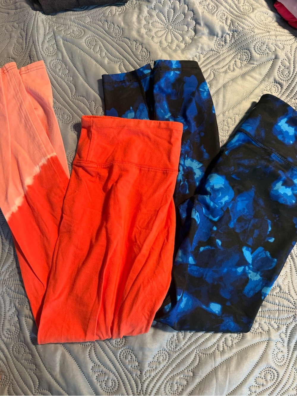 Women’s M leggings lot - Picture 4 of 7